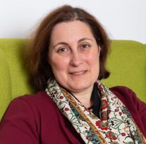 Dr. Várdi Katalin